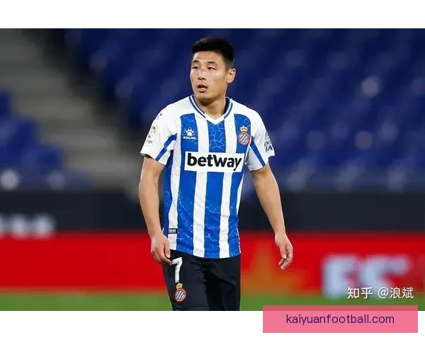 武磊以三娃爸爸身份谈育儿经验倡导家长多陪伴孩子运动成长